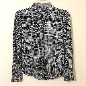 Kenneth Cole Reaction Button Down Blouse Medium